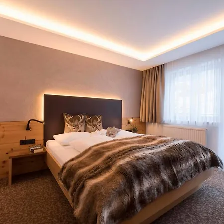 Hotel Garni Mirabell Ischgl Zewnętrze zdjęcie