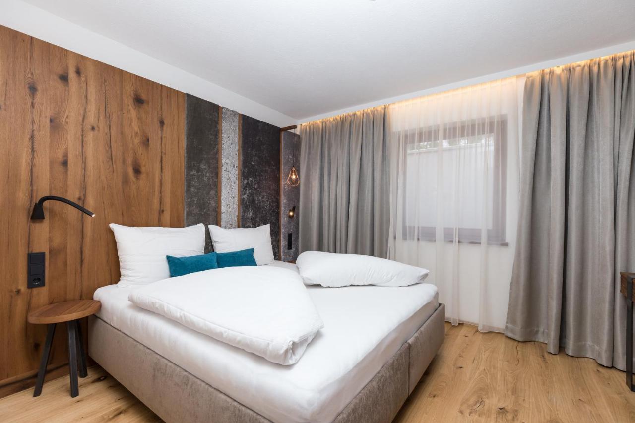 Hotel Garni Mirabell 3*